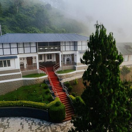 Misty Courtyard Resort Chinnakanal Exterior foto